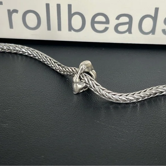Trollbeads Retired Penguin & Baby Bead- 11283 - Picture 4 of 9
